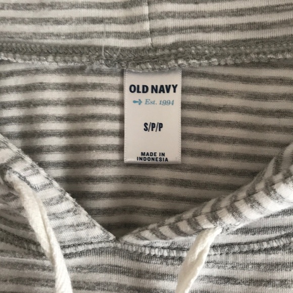 OLD NAVY Gray & White striped hoody/long sleeve - Picture 4 of 4